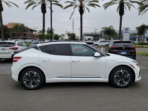 New 2026 Genesis GV60 AWD image 5