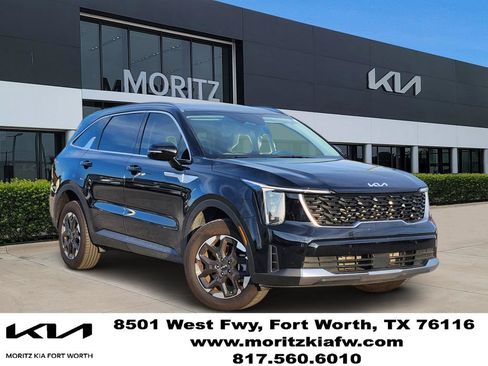 Used 2025 Kia Sorento S AWD/4WD image 1