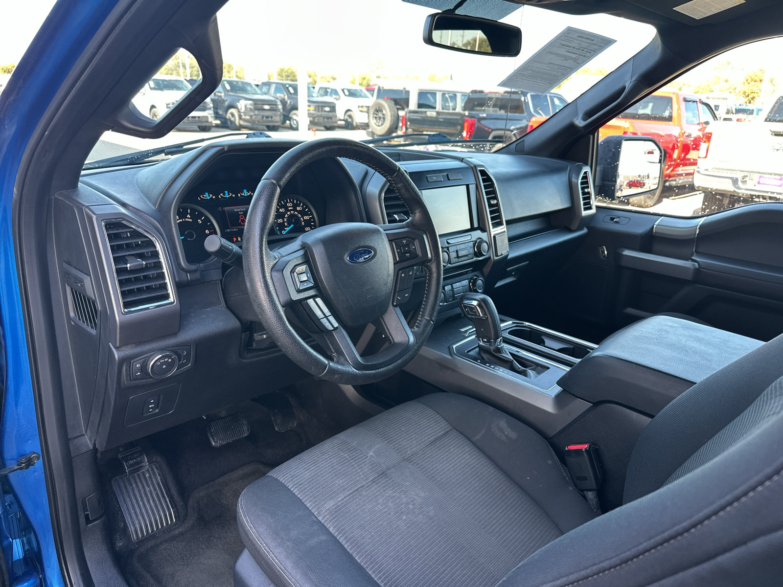 Used 2015 Ford F150 XLT w/ Equipment Group 302A Luxury AWD/4WD image 2