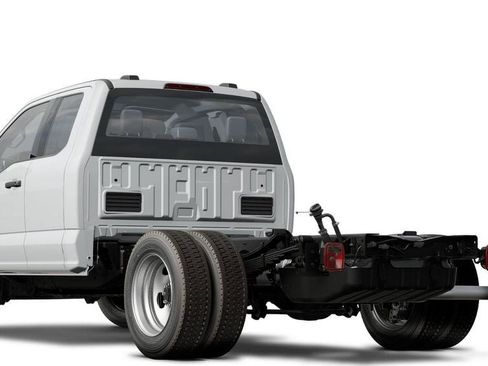 New 2024 Ford F550 XL DRW image 2