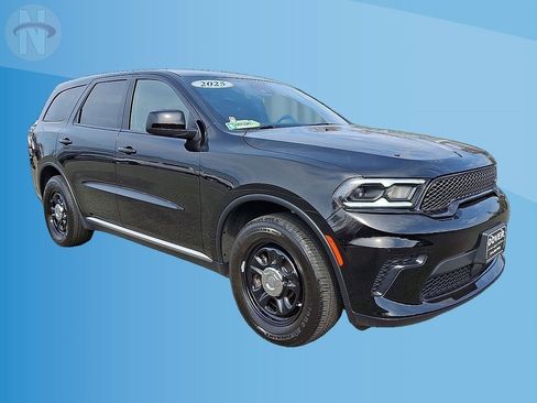 Used 2025 Dodge Durango AWD w/ Technology Group image 1