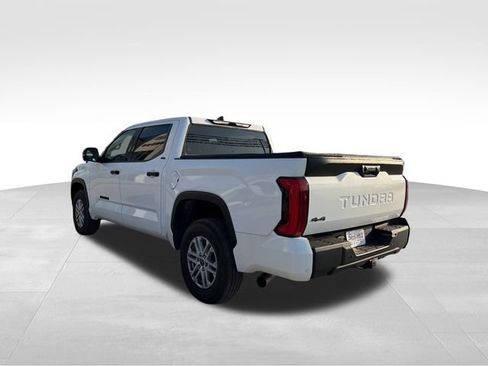 Used 2023 Toyota Tundra SR5 w/ SR5 Convenience Package AWD/4WD image 7