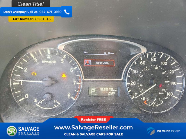 Used 2015 Nissan Pathfinder SV FWD image 12