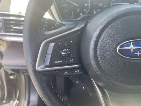 Used 2022 Subaru Outback Limited AWD/4WD image 23