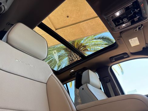 New 2026 GMC Yukon XL Denali AWD/4WD image 19