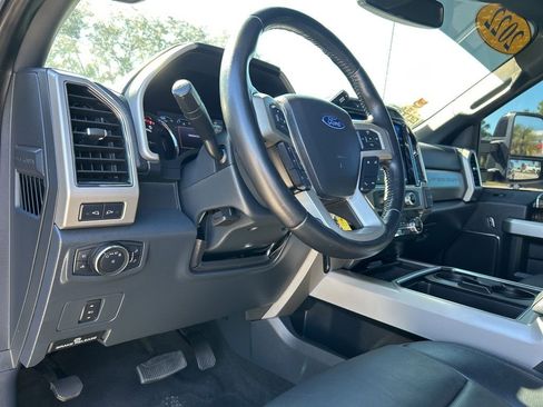 Used 2022 Ford F250 Lariat w/ Lariat Value Package image 40