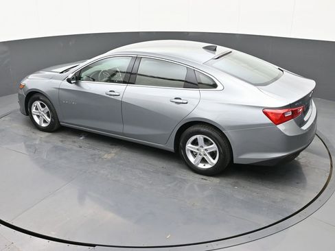 Used 2024 Chevrolet Malibu LS image 32