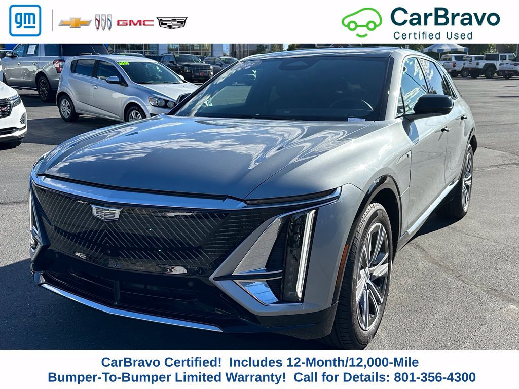 Certified 2024 Cadillac Lyriq Luxury AWD/4WD image 3