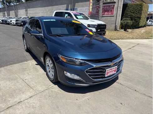 Used 2020 Chevrolet Malibu LT FWD image 3