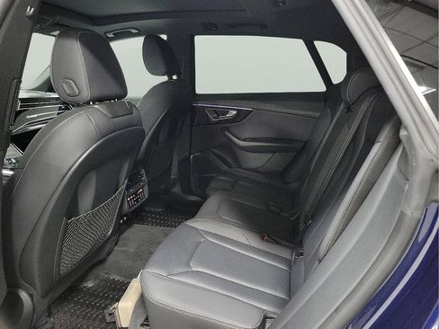 Used 2021 Audi Q8 Premium Plus w/ Premium Plus Package image 7