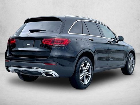 Used 2021 Mercedes-Benz GLC 300 image 2
