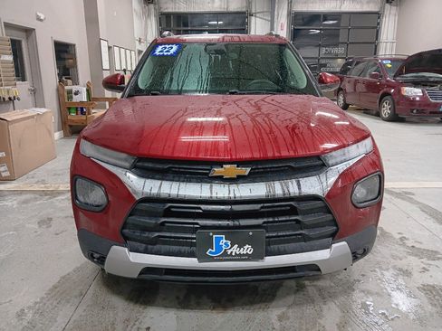 Used 2022 Chevrolet TrailBlazer LT image 3