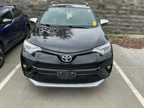 Used 2016 Toyota RAV4 SE AWD/4WD image 3