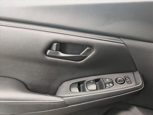 Used 2024 Nissan Sentra S image 24