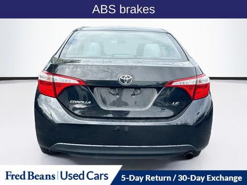 Used 2015 Toyota Corolla LE FWD image 8