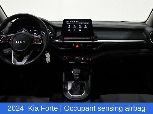 Used 2024 Kia Forte LXS FWD image 9