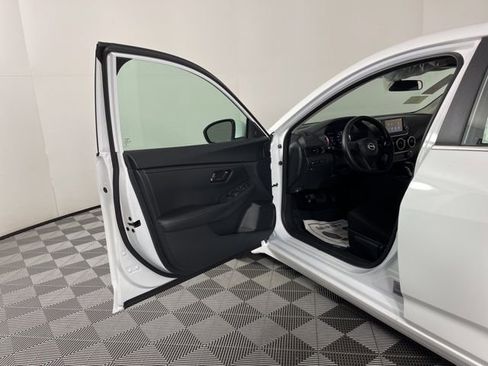 New 2025 Nissan Sentra S image 16