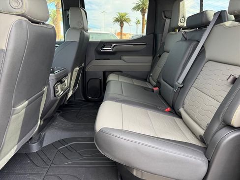 New 2026 Chevrolet Silverado 1500 ZR2 image 7