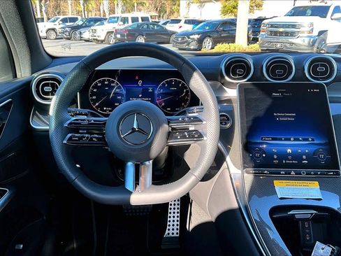 Certified 2026 Mercedes-Benz GLC 300 4MATIC image 6