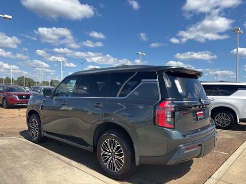 New 2026 Nissan Armada Platinum image 2