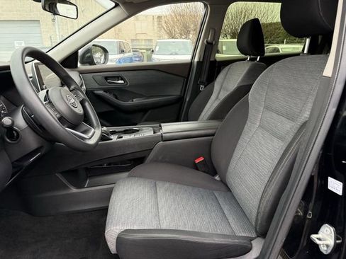 Used 2023 Nissan Rogue SV image 20