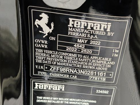 Used 2022 Ferrari Roma image 24