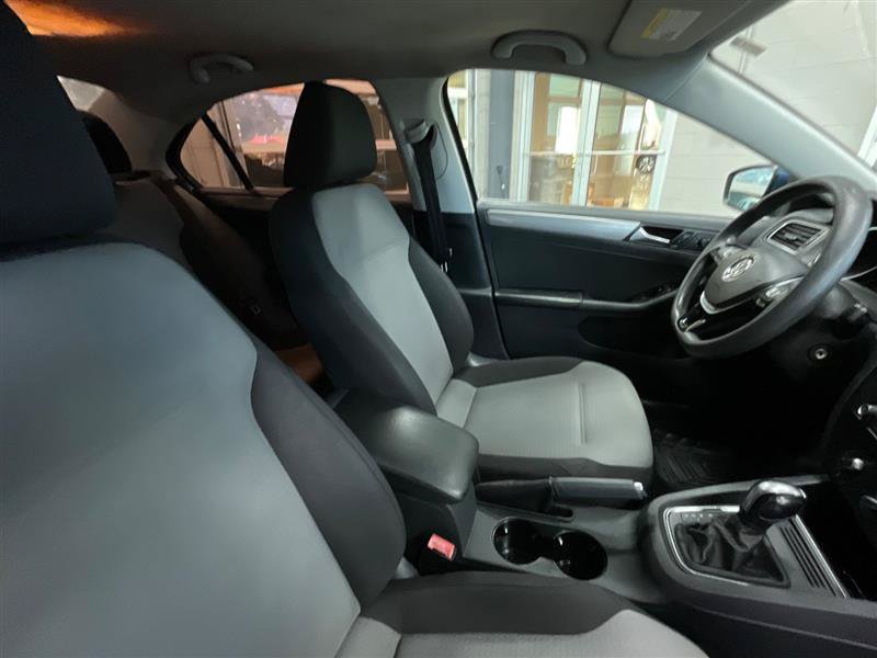 Used 2017 Volkswagen Jetta S FWD image 28