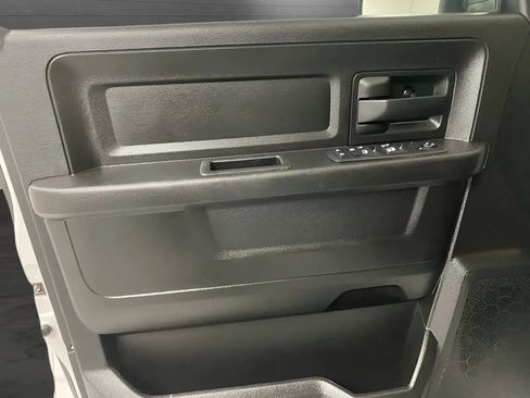 Used 2019 RAM 1500 Tradesman w/ Popular Equipment Group RWD image 11