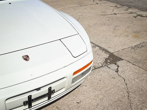 Used 1989 Porsche 944 S2 image 6