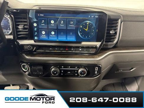 Used 2022 Chevrolet Silverado 1500 LT w/ Max Trailering Package AWD/4WD image 16