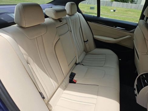 Used 2018 BMW 530i RWD image 14