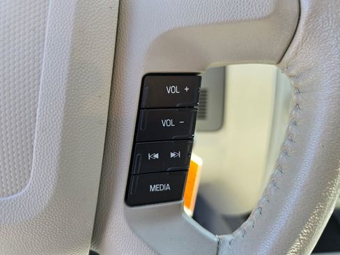 Used 2012 Ford Escape XLT w/ Cargo Pkg AWD/4WD image 31