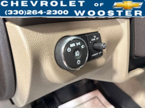 Used 2015 GMC Acadia Denali image 13