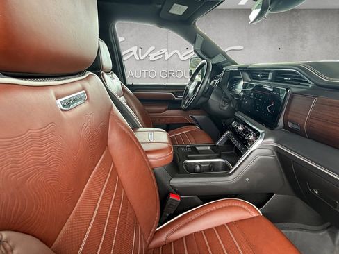 Used 2025 GMC Sierra 2500 Denali Ultimate image 29