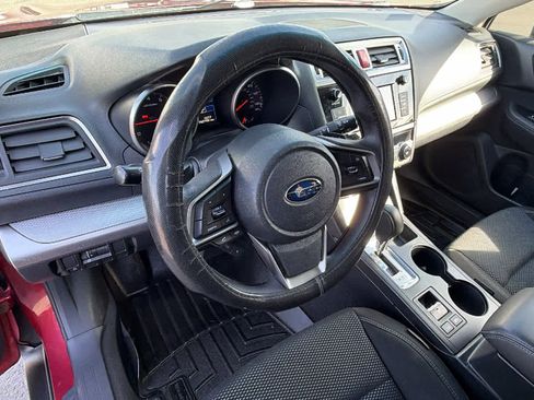 Used 2018 Subaru Outback 2.5i AWD/4WD image 10