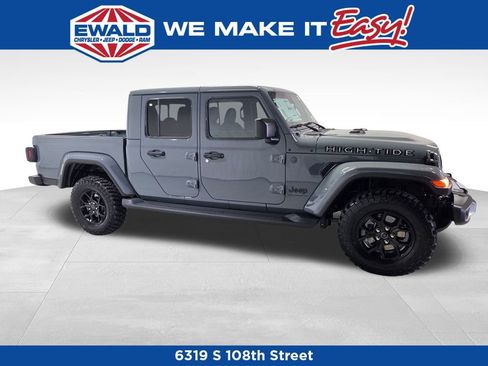 New 2025 Jeep Gladiator Sport image 20