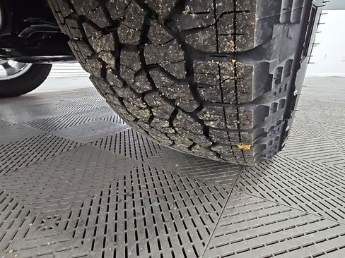 New 2026 GMC Sierra 1500 SLT w/ SLT Premium Plus Package image 48