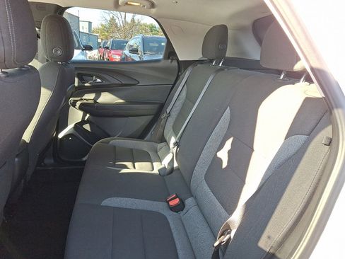 Used 2021 Chevrolet TrailBlazer LT w/ Sun and Liftgate Package image 20