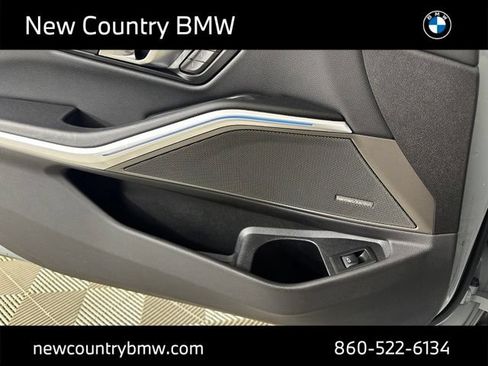 Used 2024 BMW 330i xDrive Sedan w/ M Sport Package AWD/4WD image 17