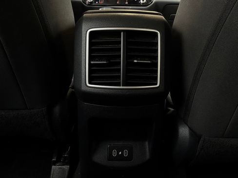 Used 2026 Kia Sportage LX FWD image 12
