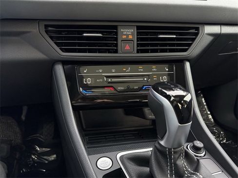 New 2026 Volkswagen Jetta SE image 16