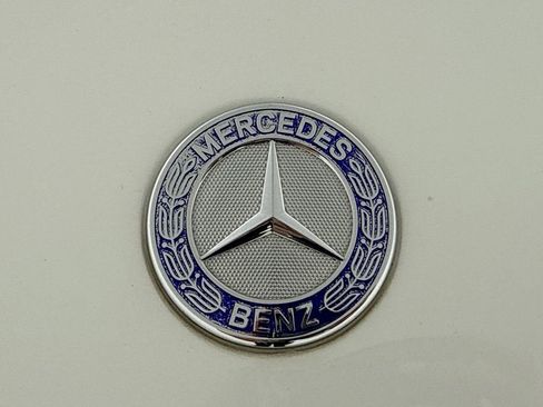 Used 2015 Mercedes-Benz SLK 250 image 26