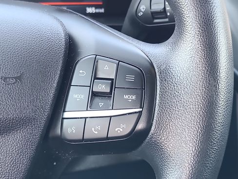 Used 2025 Ford Maverick XL w/ Equipment Group 102A AWD/4WD image 13