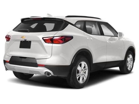 Used 2019 Chevrolet Blazer LT w/ Sun and Wheels Package image 3