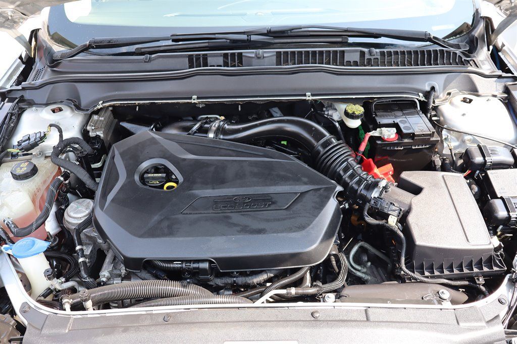Used 2013 Ford Fusion SE FWD image 35