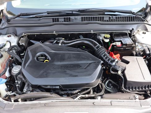 Used 2013 Ford Fusion SE FWD image 35