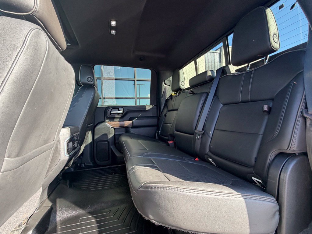 Used 2020 Chevrolet Silverado 3500 High Country w/ Technology Package AWD/4WD image 10
