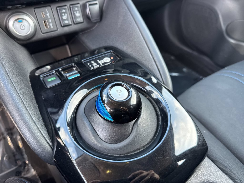 Certified 2021 Nissan Leaf SV Plus FWD image 17