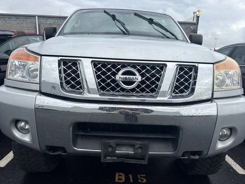 Used 2012 Nissan Titan SV w/ SV Value Truck Pkg AWD/4WD image 2