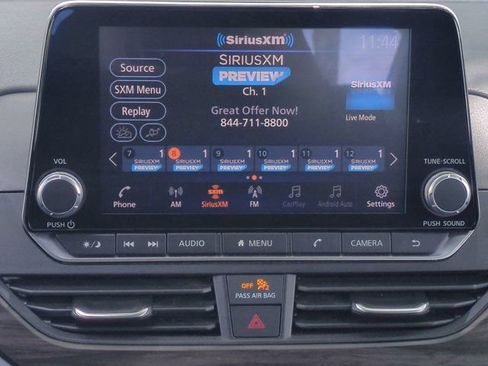Used 2025 Nissan Altima 2.5 SV FWD image 16